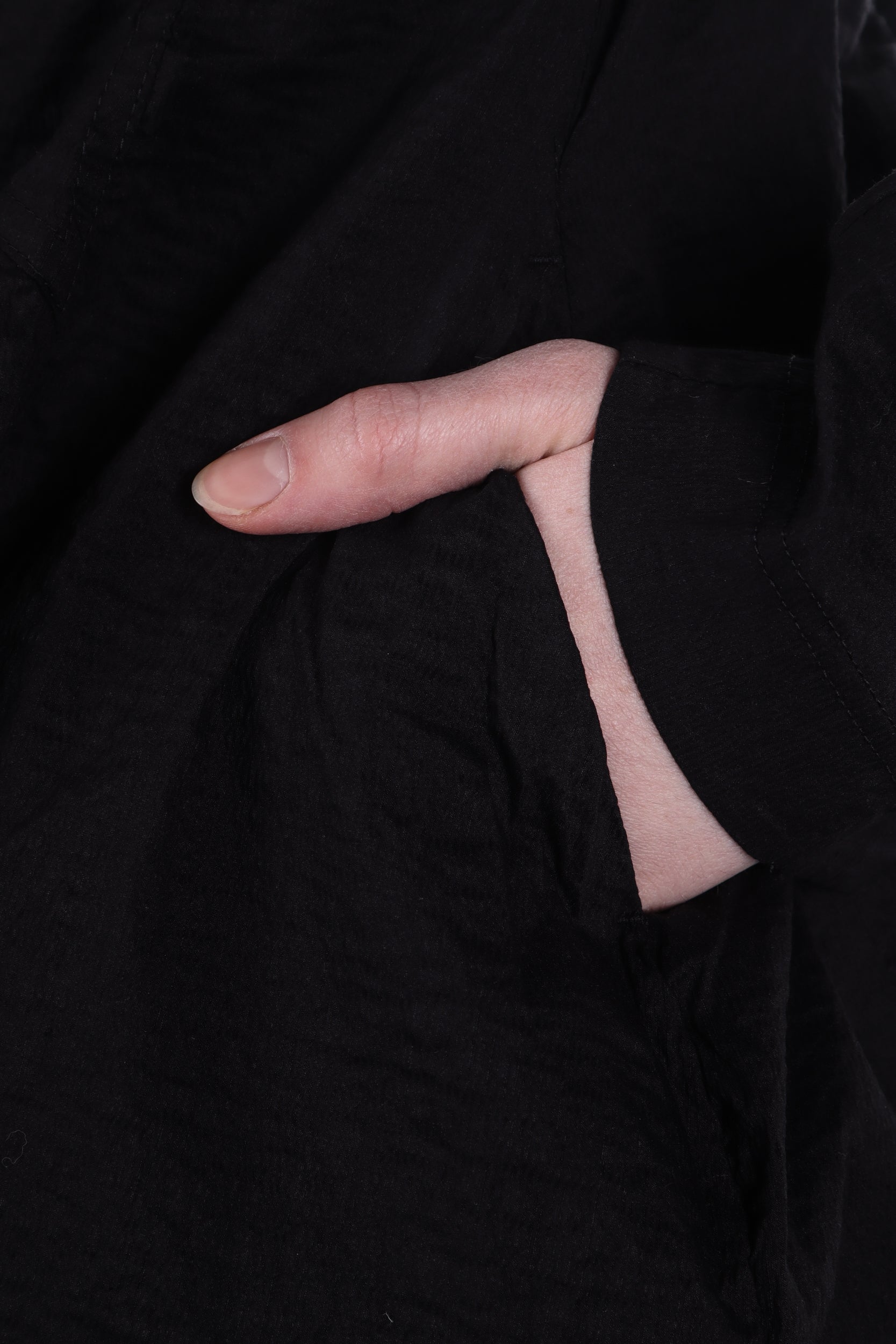 Rundholz Damen tulpiger Strech-Mantel kurz schwarz