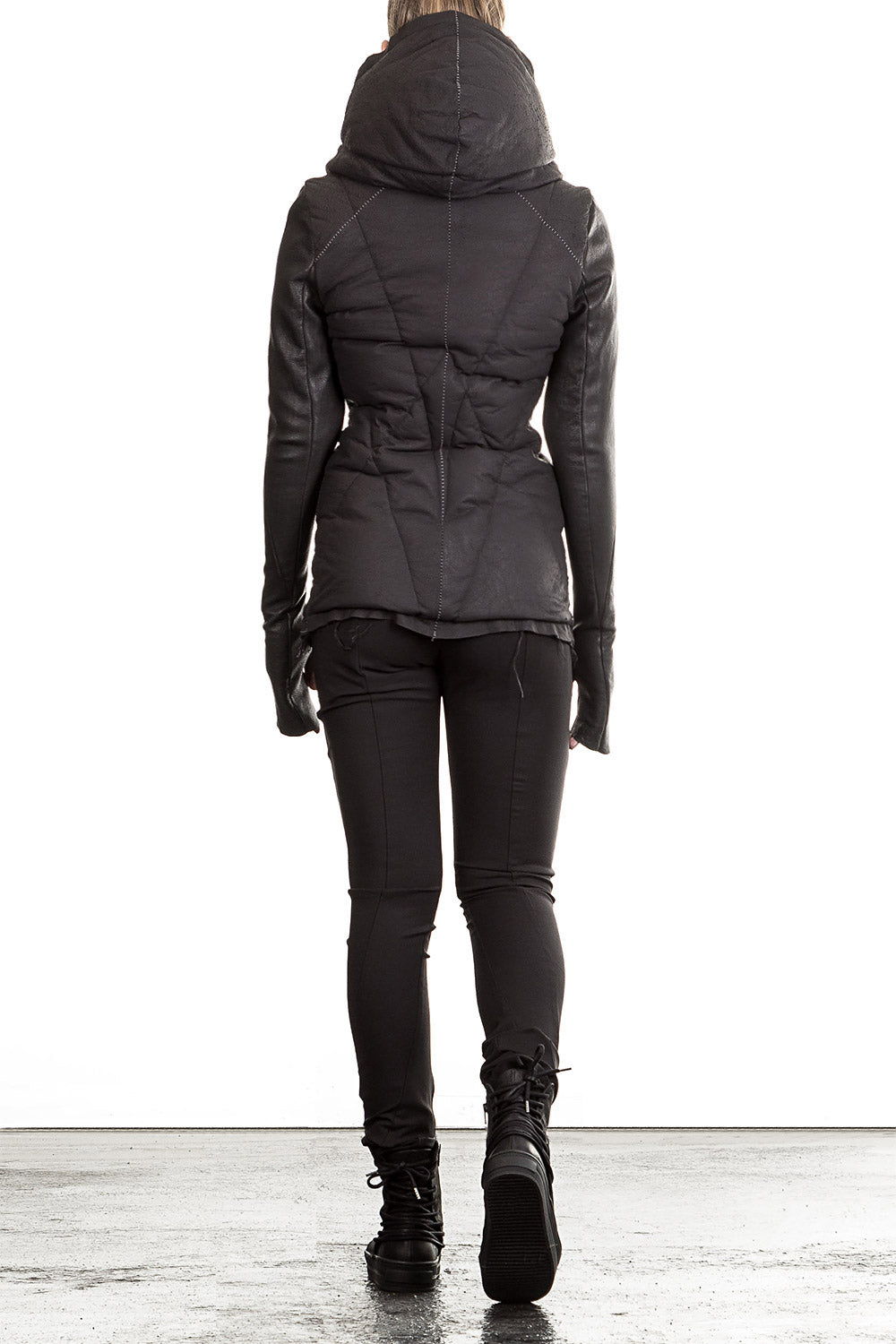 10sei0otto Damen Leder Daunenjacke mit Kapuze schwarz