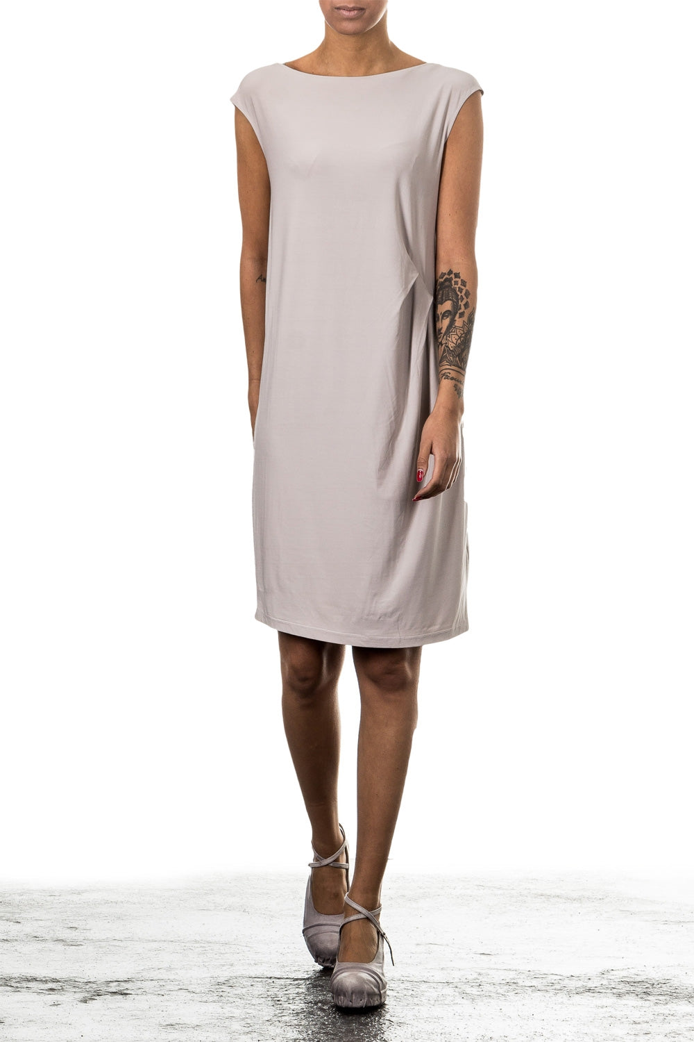 The Swiss Label Damen Kleid beige