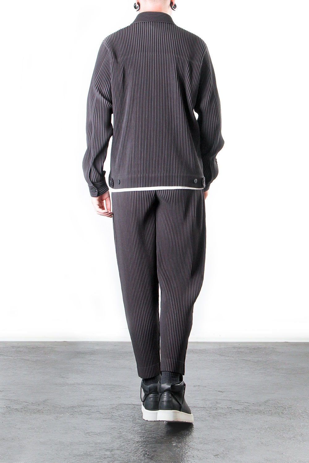 Homme Plissé Issey Miyake Herren Jacke schwarz