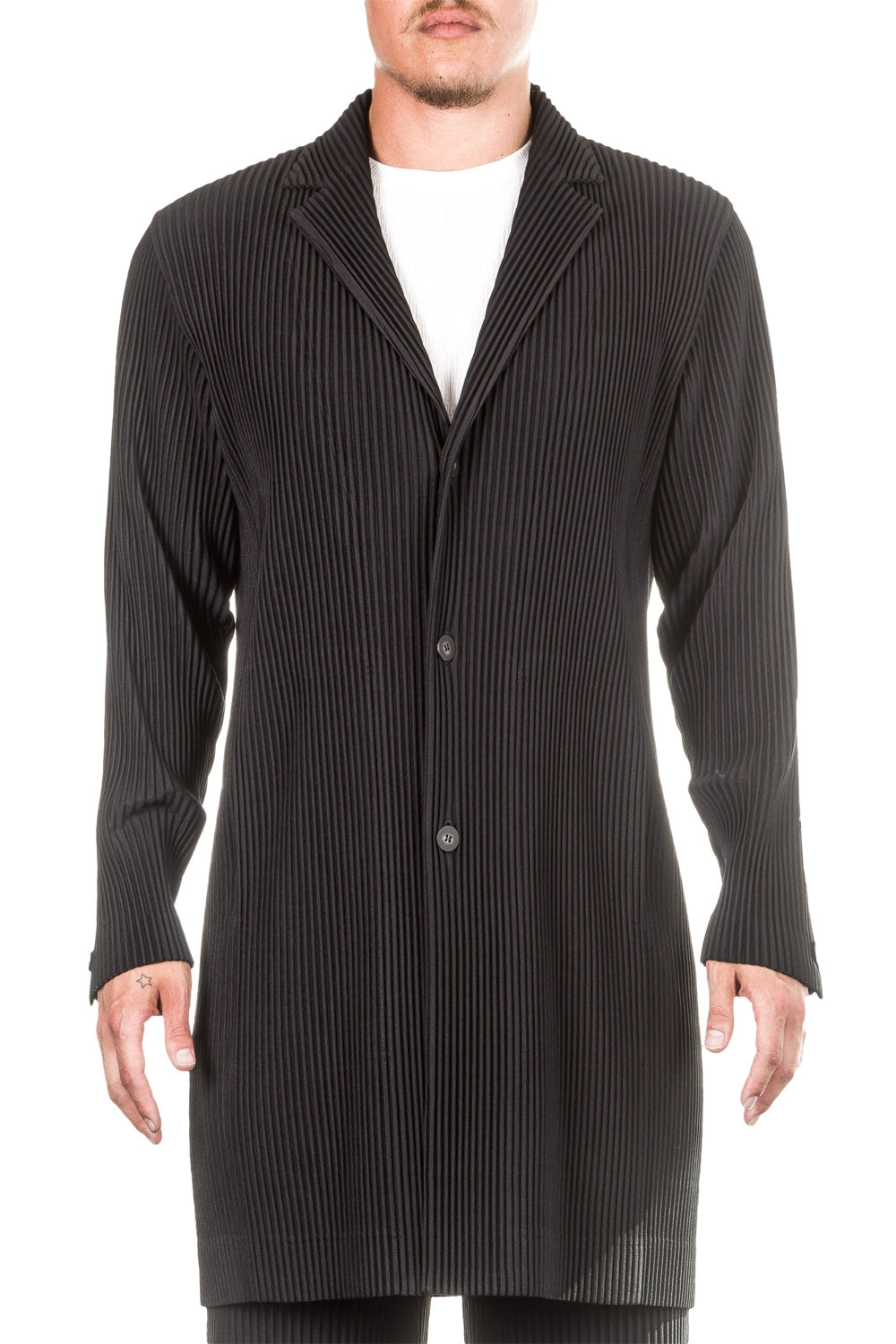 Homme Plissé Issey Miyake Herren Mantel schwarz