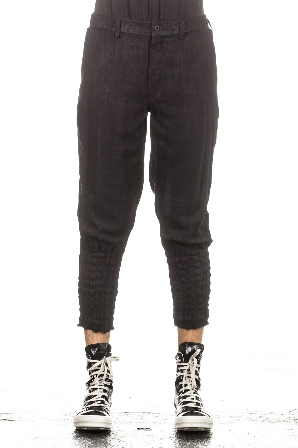 ISSEY MIYAKE Herren 7/8 Hose Crashed Look schwarz
