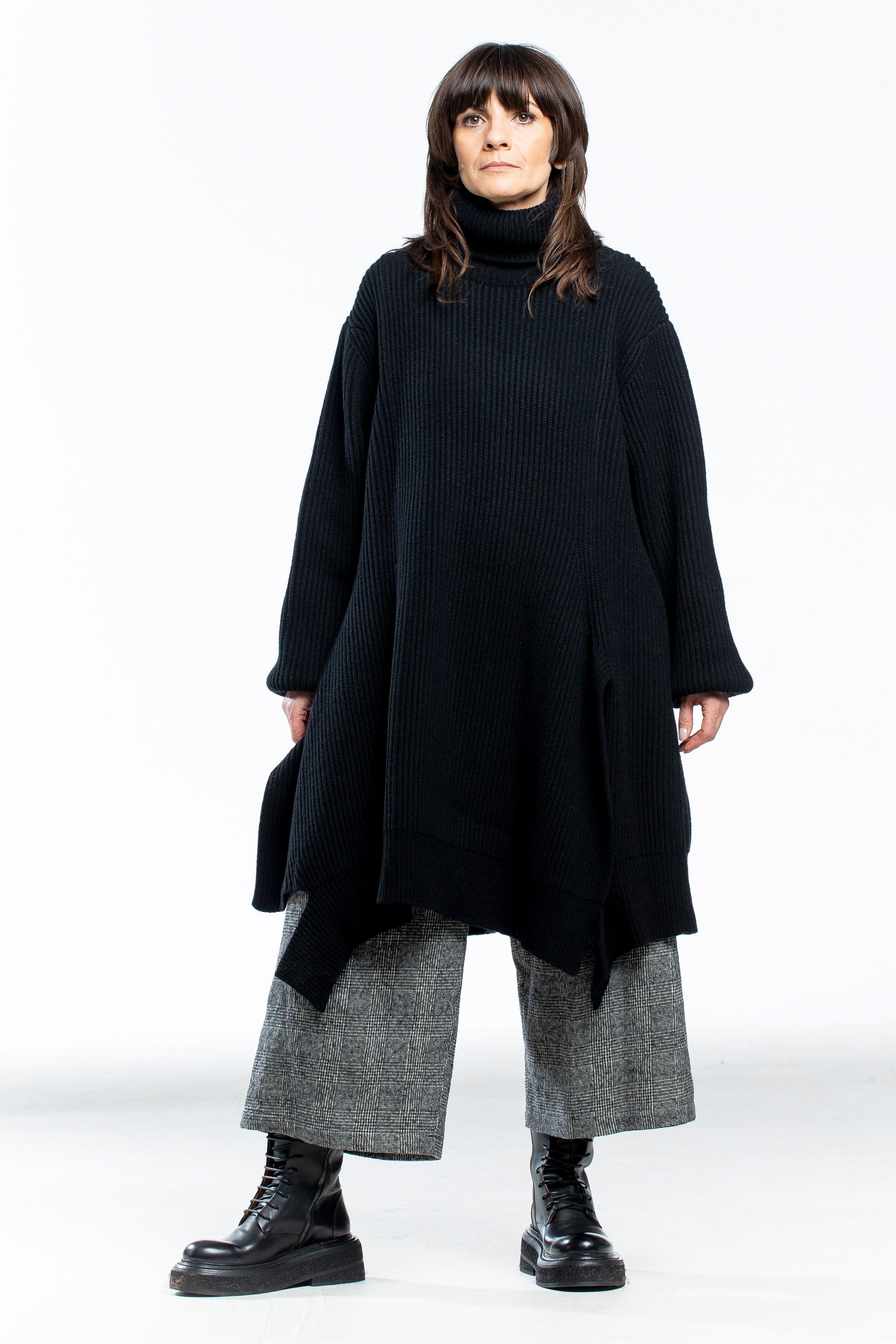 Yohji Yamamoto women's turtleneck sweater oversized black