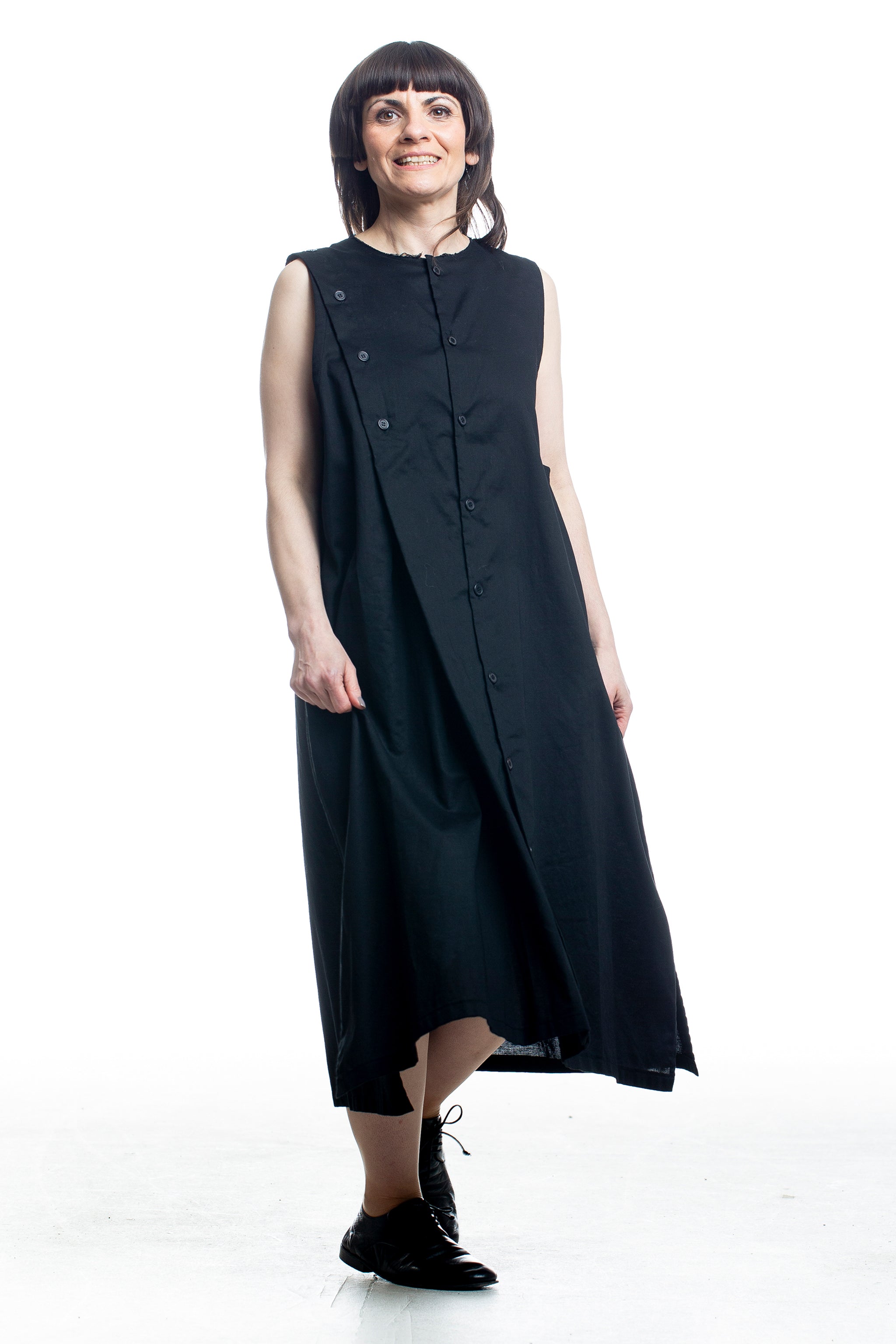 Y’s Baumwollkleid Schwarz in Bewegung