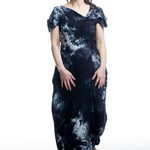 Y’s Avantgarde-Kleid Schwarz Blau in Bewegung