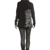Sarah Pacini Stehkragen Pullover schwarz mit Print