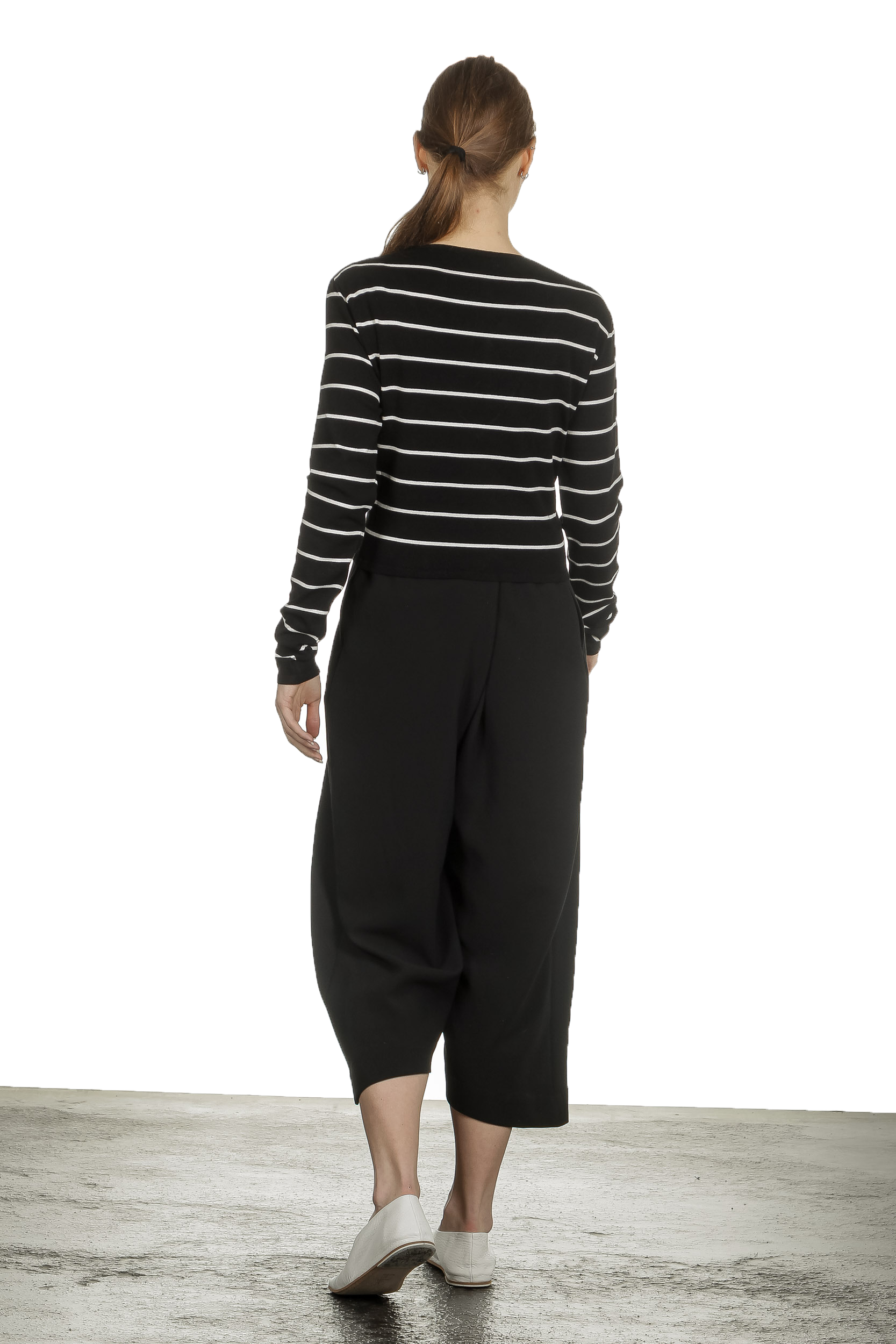 Sarah Pacini Damen Wickeljacke mit graphischem Print schwarz weiß