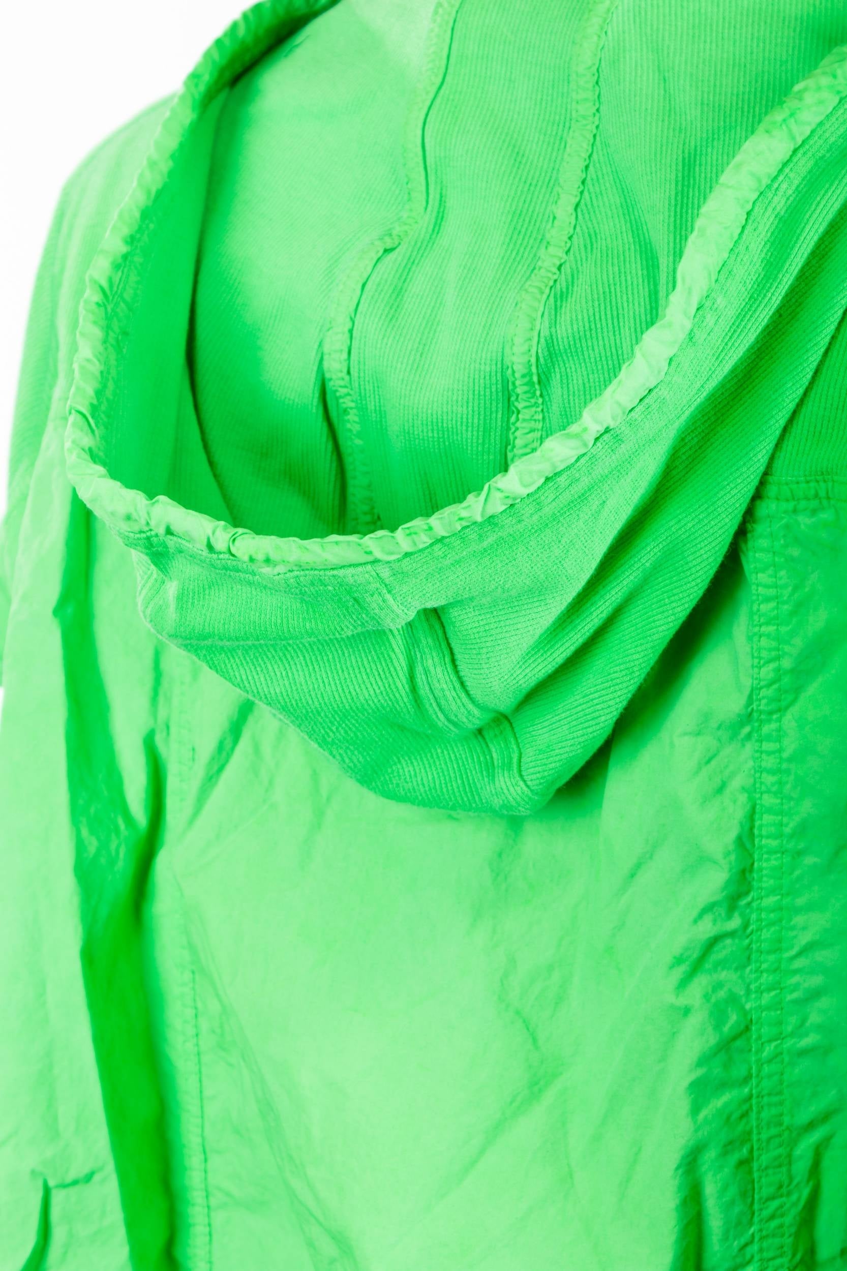 Rundholz Dip Damen Jacke mit Kapuze kurzarm oversized grün