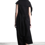 ISSEY MIYAKE Trappierter Jumpsuit schwarz