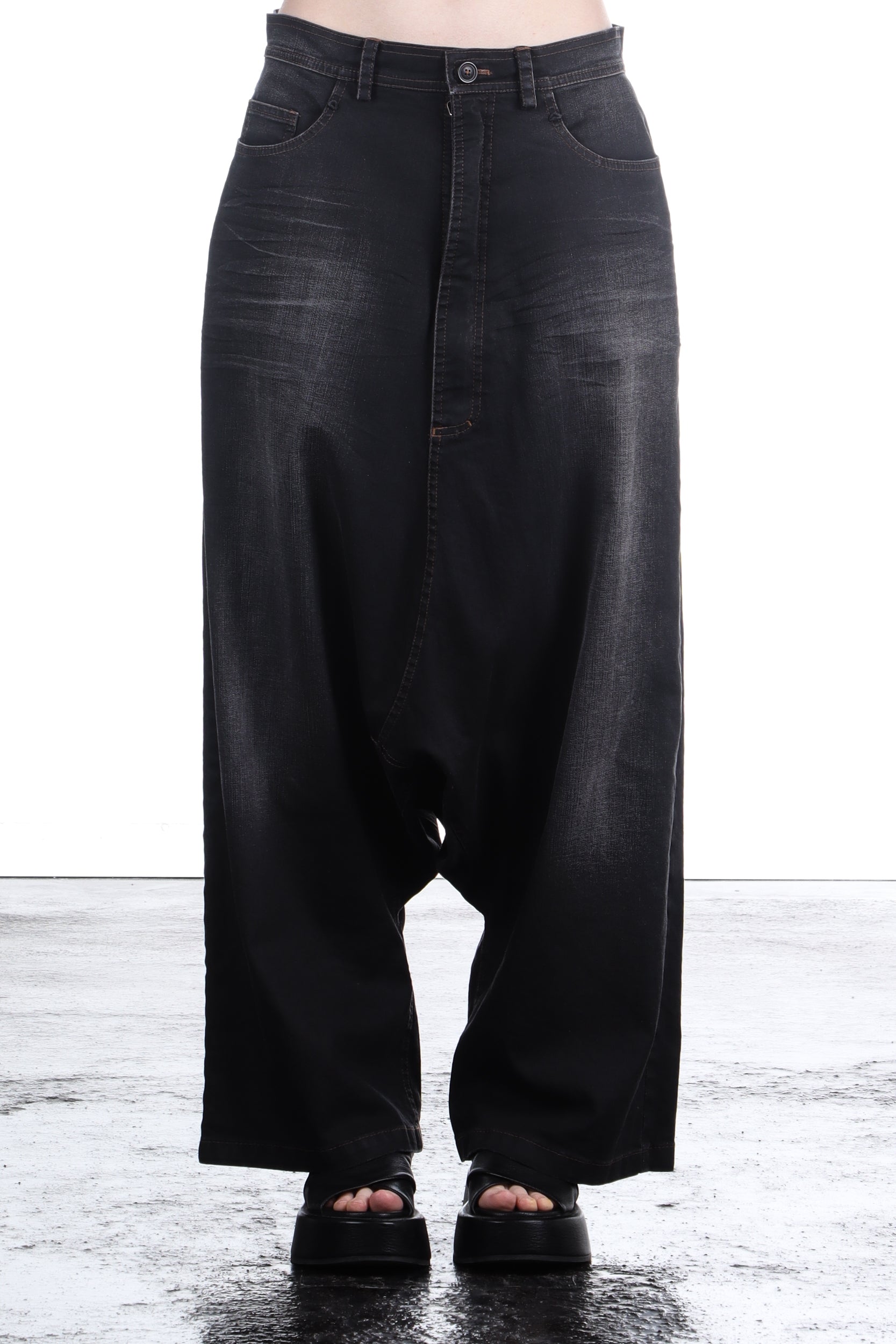 Rundholz Damen Weite Stretch Jeans mit tiefem Schritt schwarz