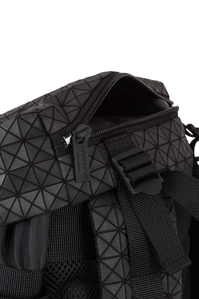 BAO BAO ISSEY MIYAKE Rucksack HIKER anthazit