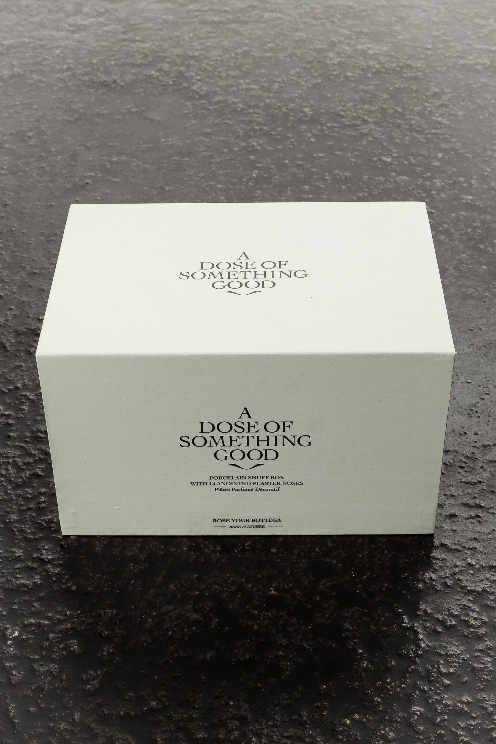 A DOSE OF SOMETHING GOOD Snuff Box ROSE YOUR BOTTEGA weiß