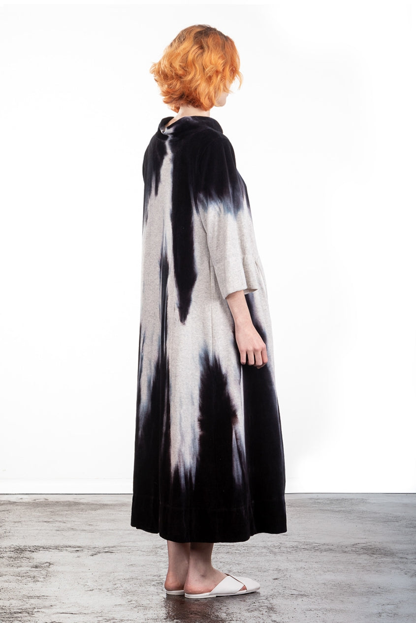 Gilda Midani Damen Samtkleid Cocoon schwarz weiss
