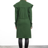Katharina Hovman Damen lange Schalkragenjacke aus Merinowolle grün