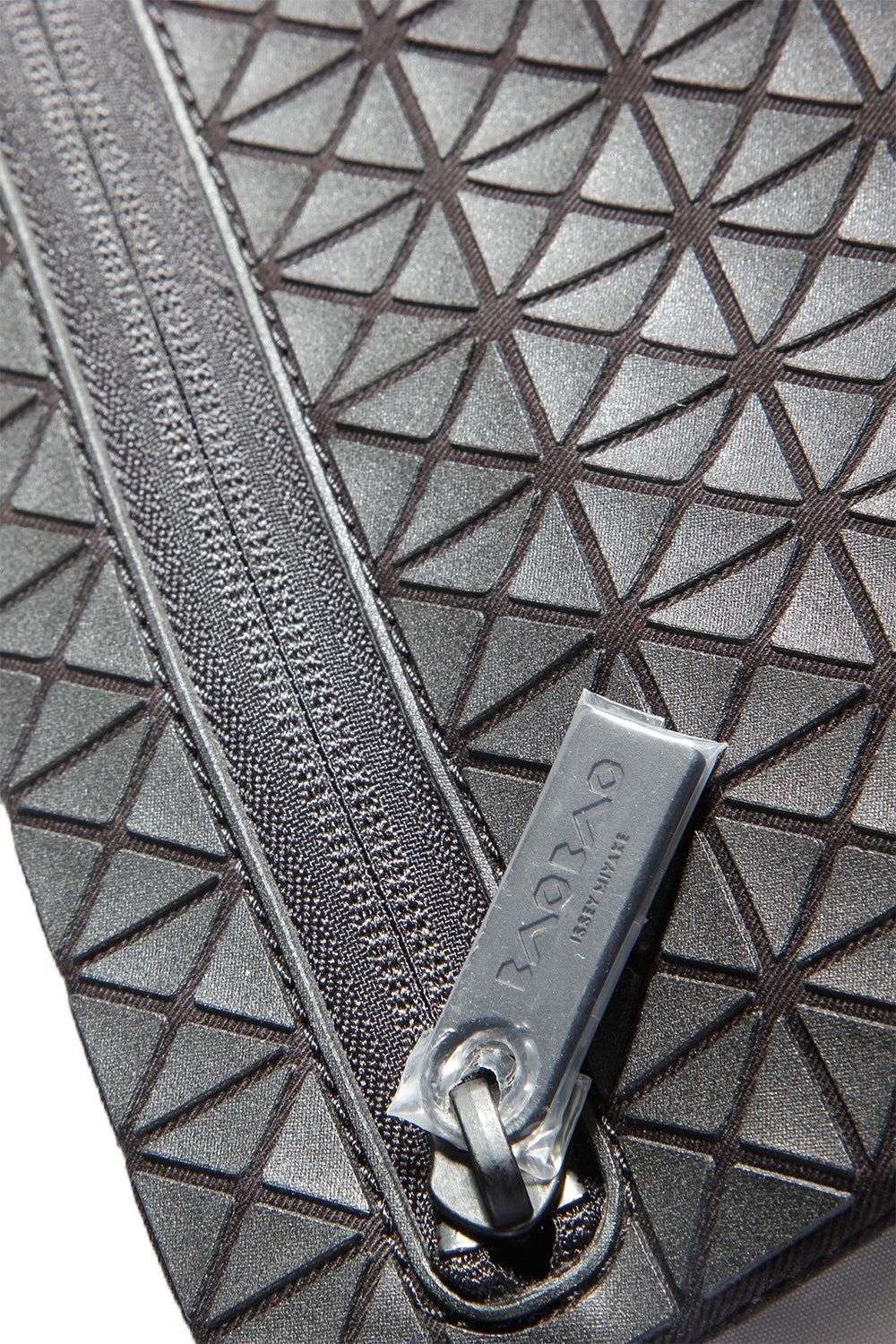 BAO BAO ISSEY MIYAKE  SMALL MESSENGER BAG anthracite