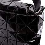 BAO BAO ISSEY MIYAKE CARTON S LARGE MESSENGER BAG  schwarz