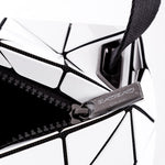 BAO BAO ISSEY MIYAKE CARTON S SMALL MESSENGER BAG weiß