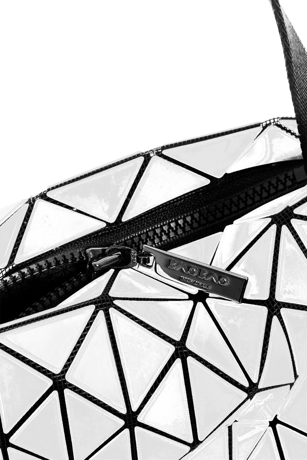 BAO BAO ISSEY MIYAKE Tasche weiß