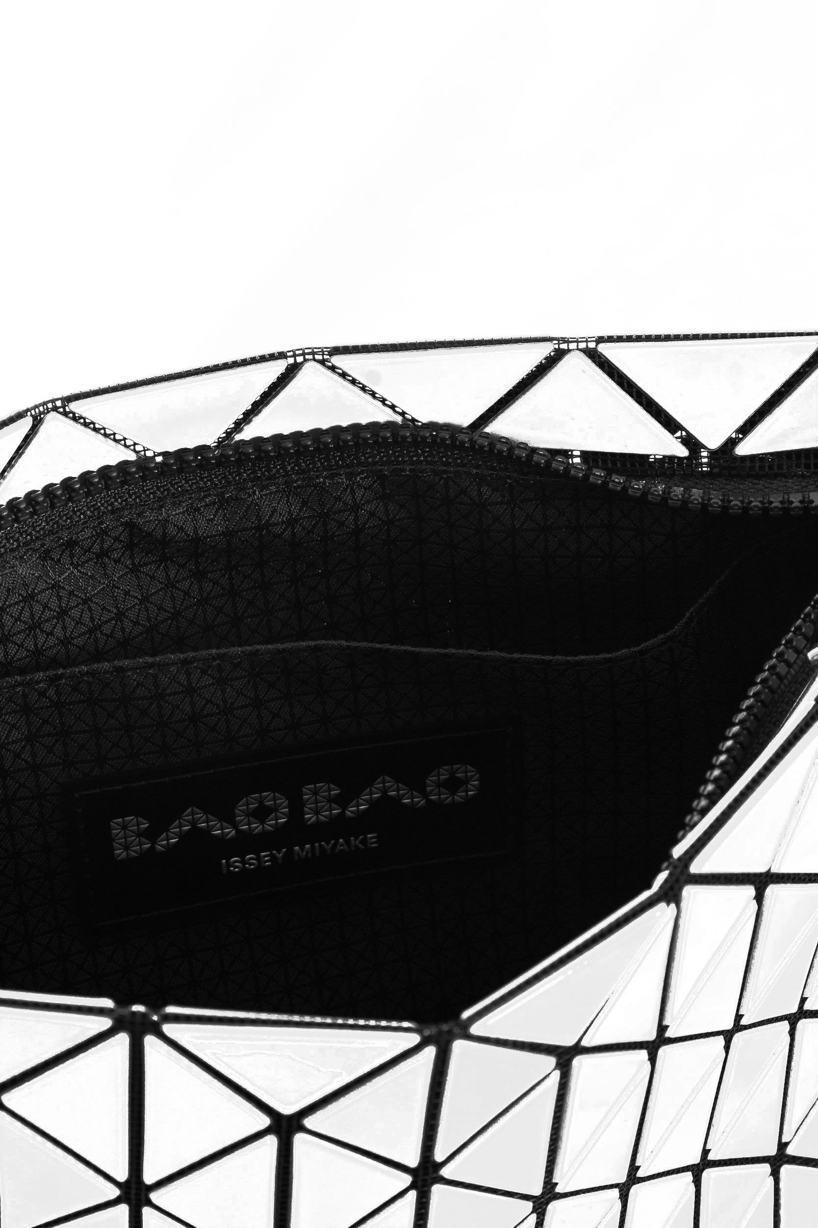 BAO BAO ISSEY MIYAKE Tasche weiß