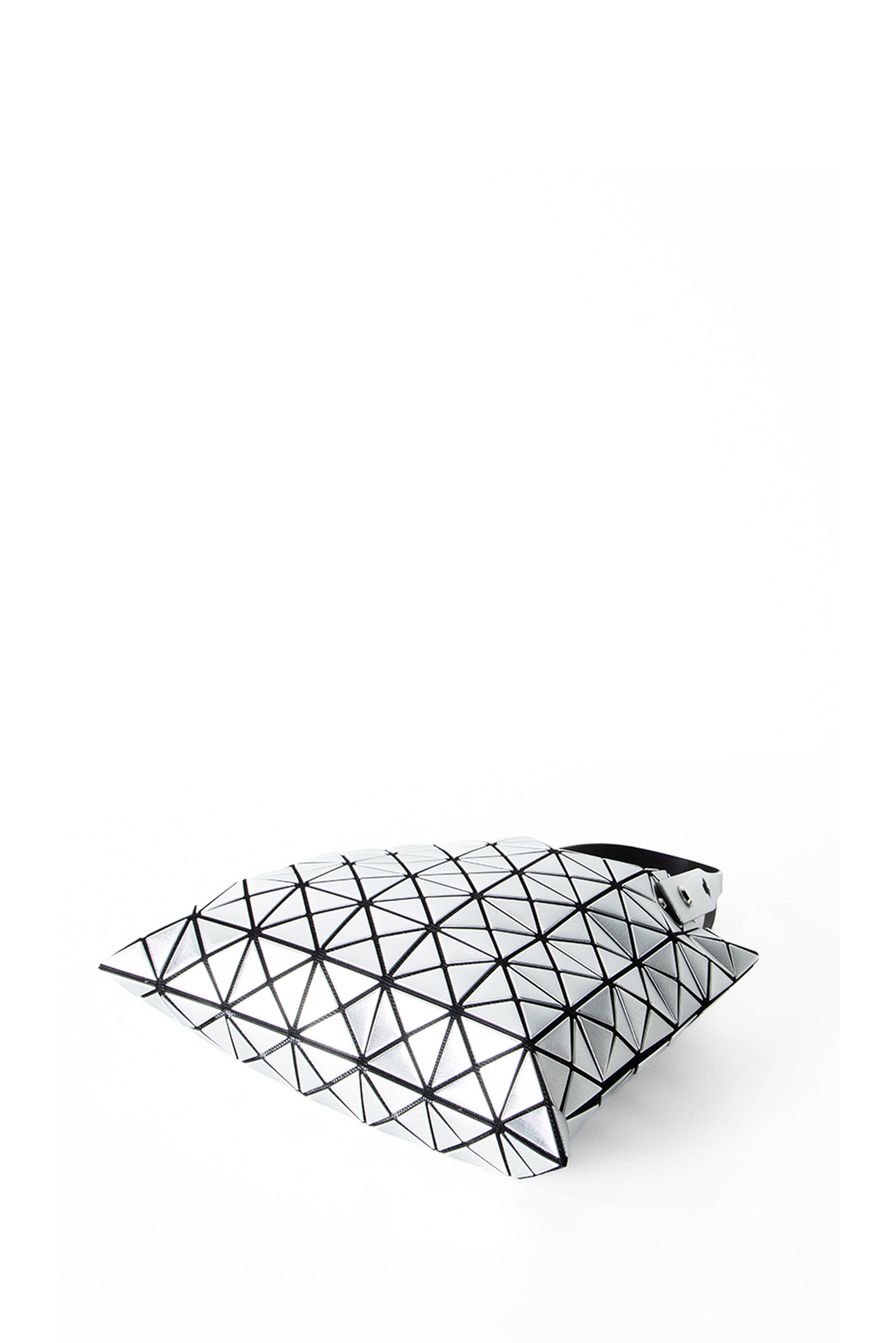 BAO BAO ISSEY MIYAKE Handtasche PLATINUM silber Bodenansicht