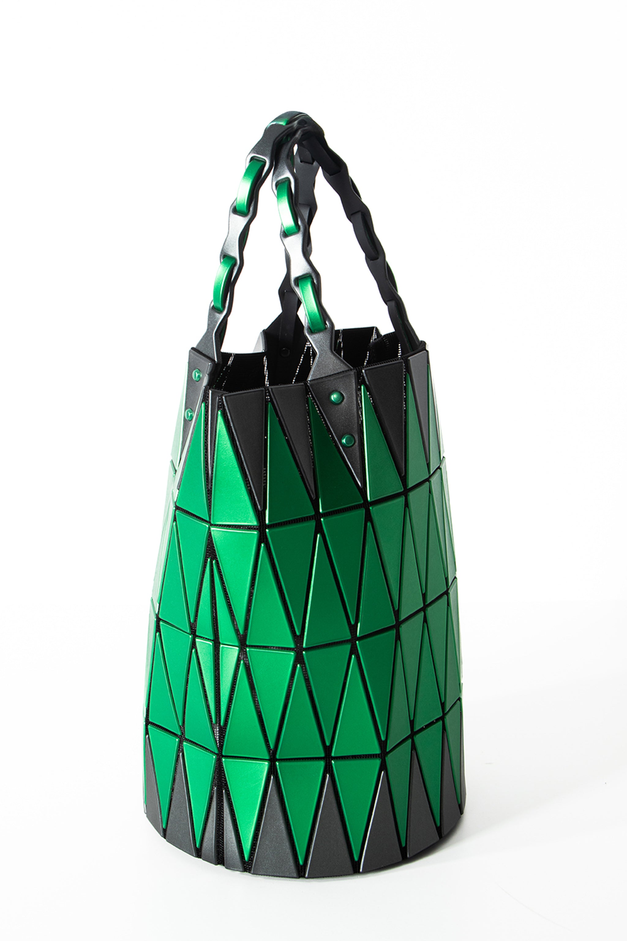BAO BAO ISSEY MIYAKE Handtasche BASKET grün Seitenansicht
