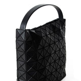 BAO BAO ISSEY MIYAKE Handtasche VALLEY mattschwarz Seitenansicht