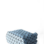 BAO BAO ISSEY MIYAKE Handtasche CRYSTAL MATTE hellblau Bodenansicht