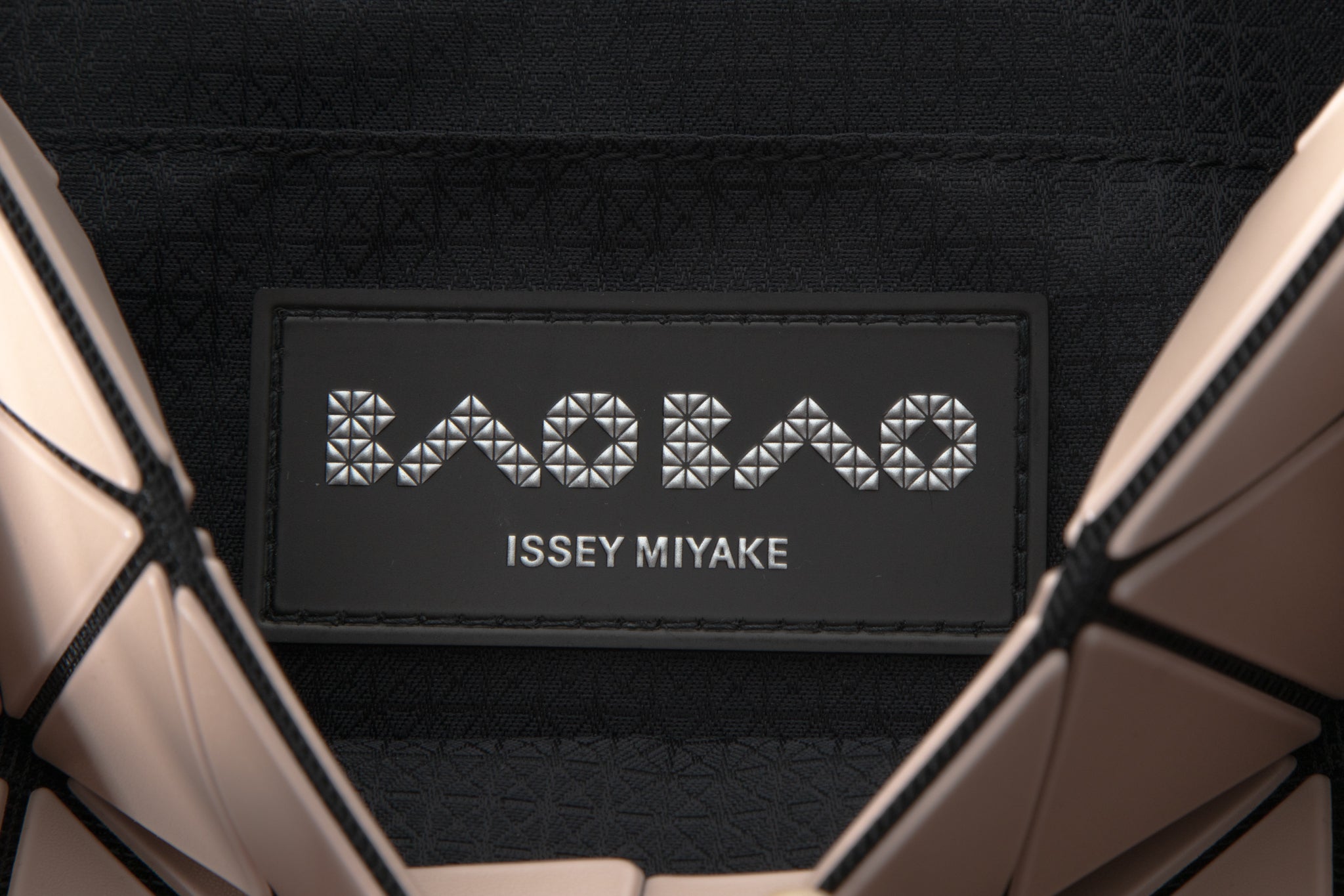 BAO BAO ISSEY MIYAKE Umhängetasche CUBOID rose – Ansicht 7