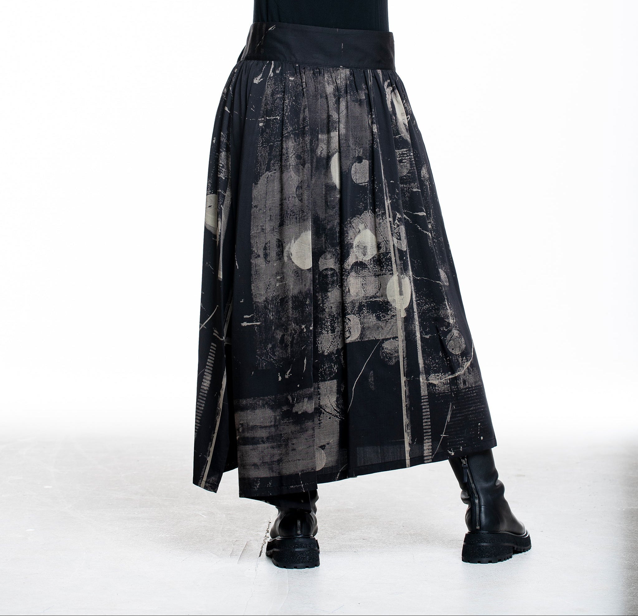 Y's Yohji Yamamoto Damen Maxi Rock Tupfenprint multicolor - Rückansicht