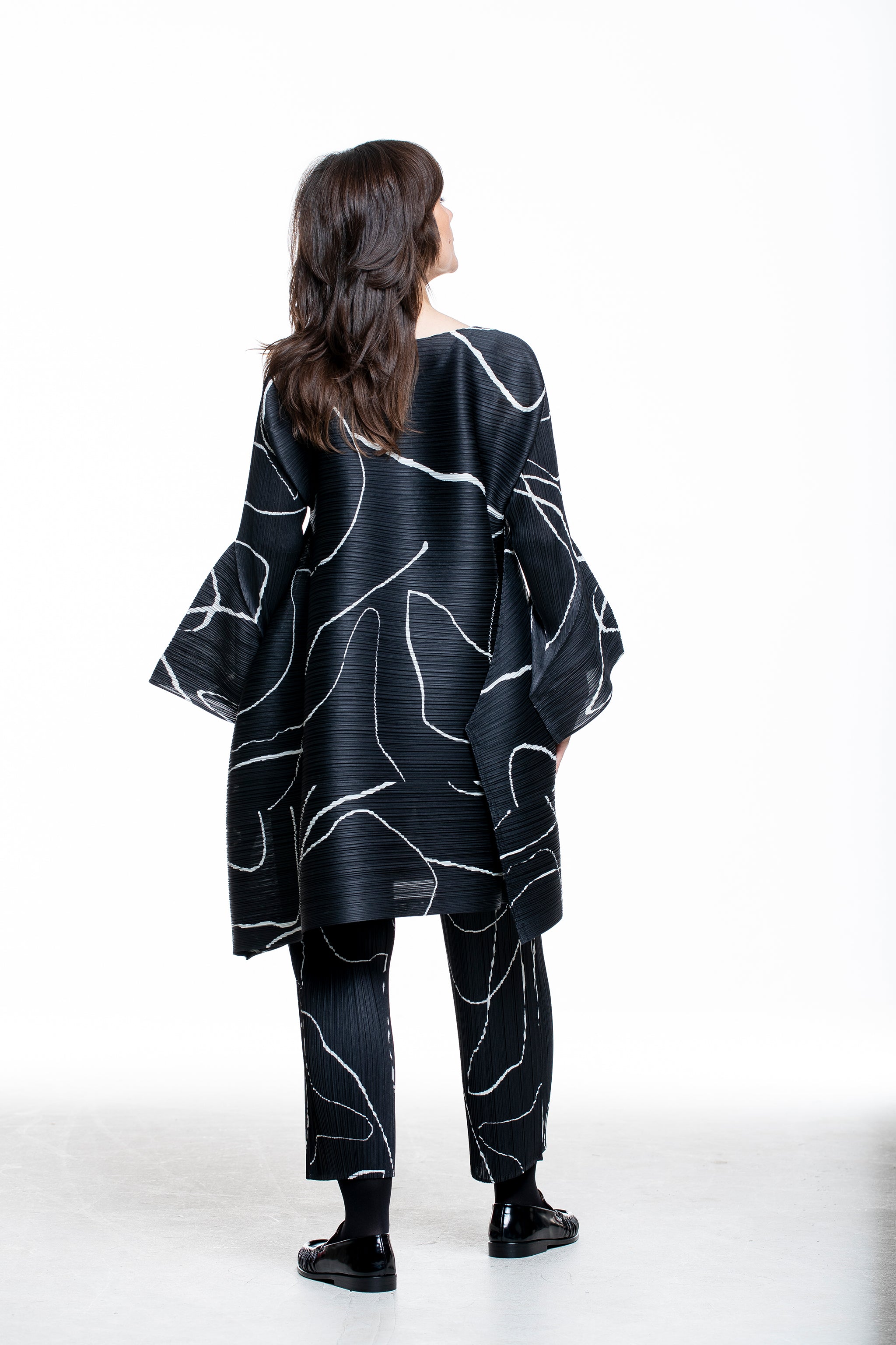 Pleats Please Issey Miyake Damen Plissee Tunika PAUSE schwarz - Rückansicht