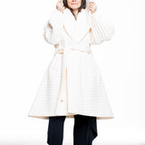 Issey Miyake Damen Mantel PLEATED GRID off-white