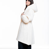 Issey Miyake Damen Mantel PLEATED GRID off-white