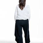 Issey Miyake Damen SHIFTED FUZZY PLEATS Pullover off-white Rückansicht