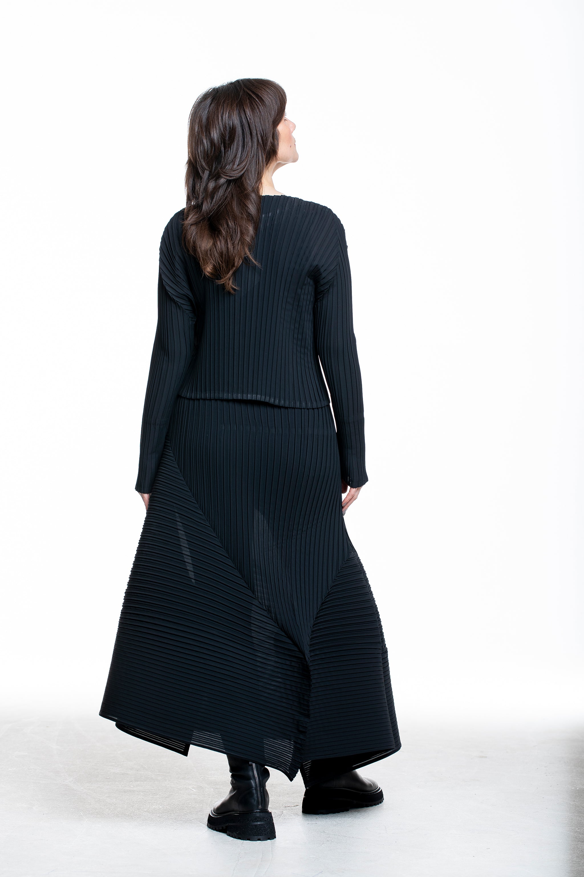 Issey Miyake Damen Plissee Jacke FOLD PLEATS schwarz - Rückansicht