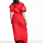 Issey Miyake Damen Asymmetrischer Strick-Rock AS IT IS rot Rückansicht