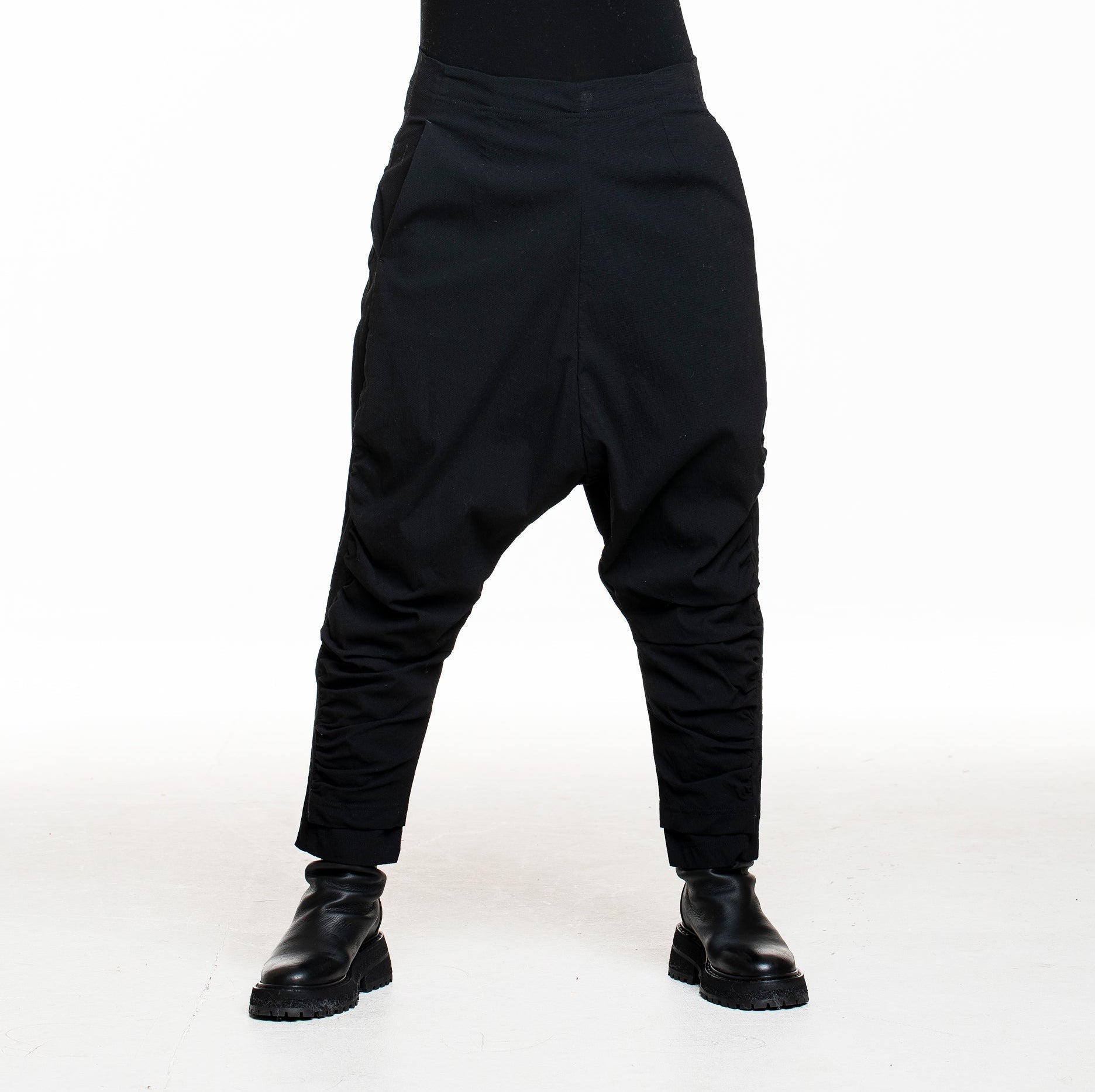 Rundholz Damen Sarouel Hose Schwarz