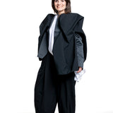 Comme des Garçons Damen Oversized Jacke skulptural schwarz