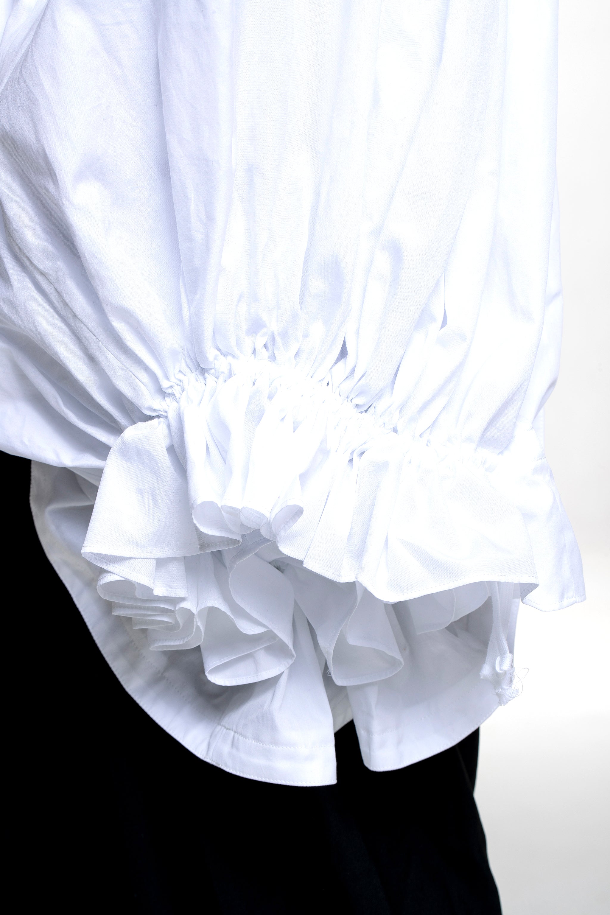 Comme des Garçons Bluse weiß Detail Volant
