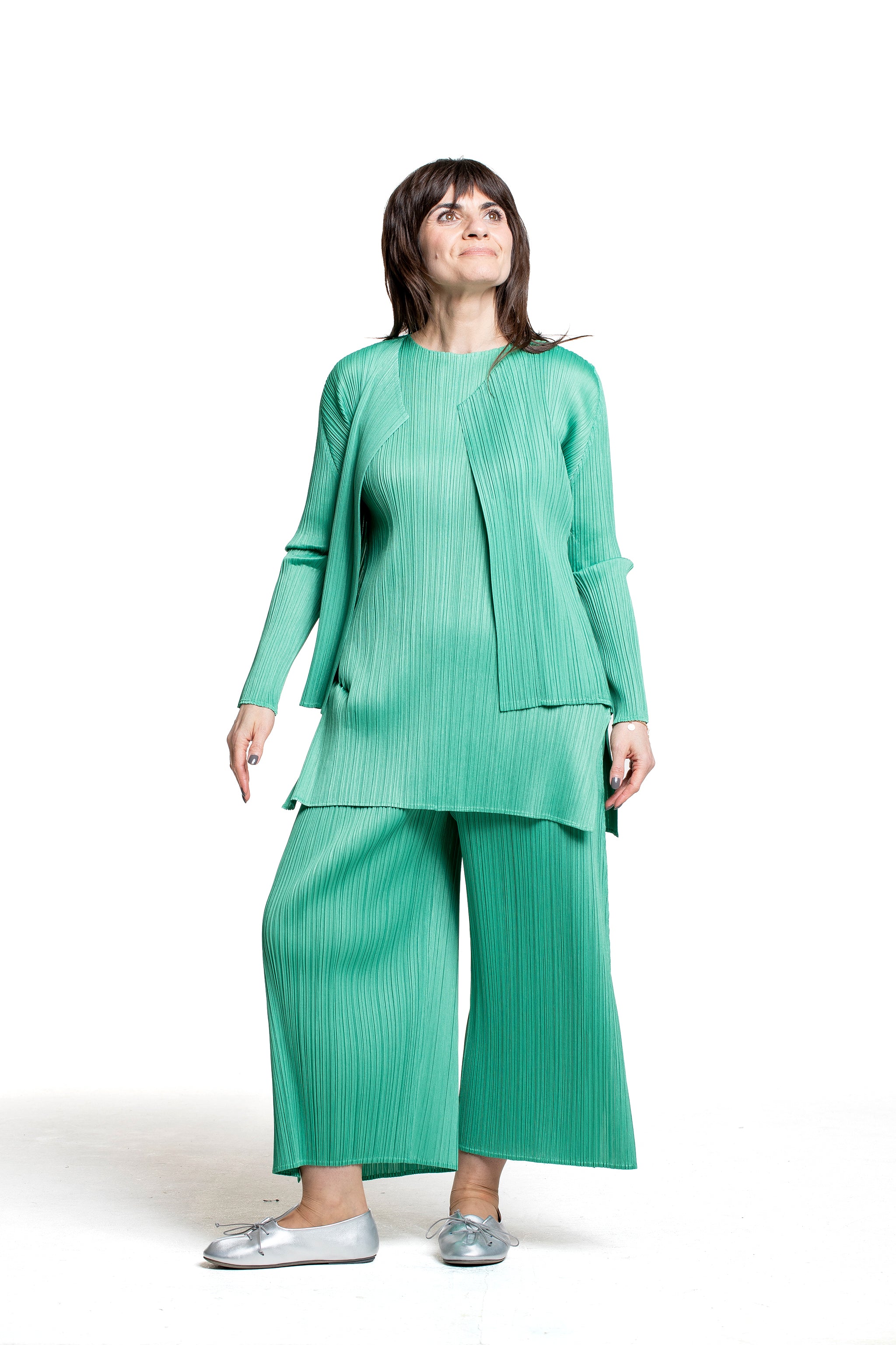 Pleats Please Issey Miyake Damen Plissee Cardigan grün Vorderansicht