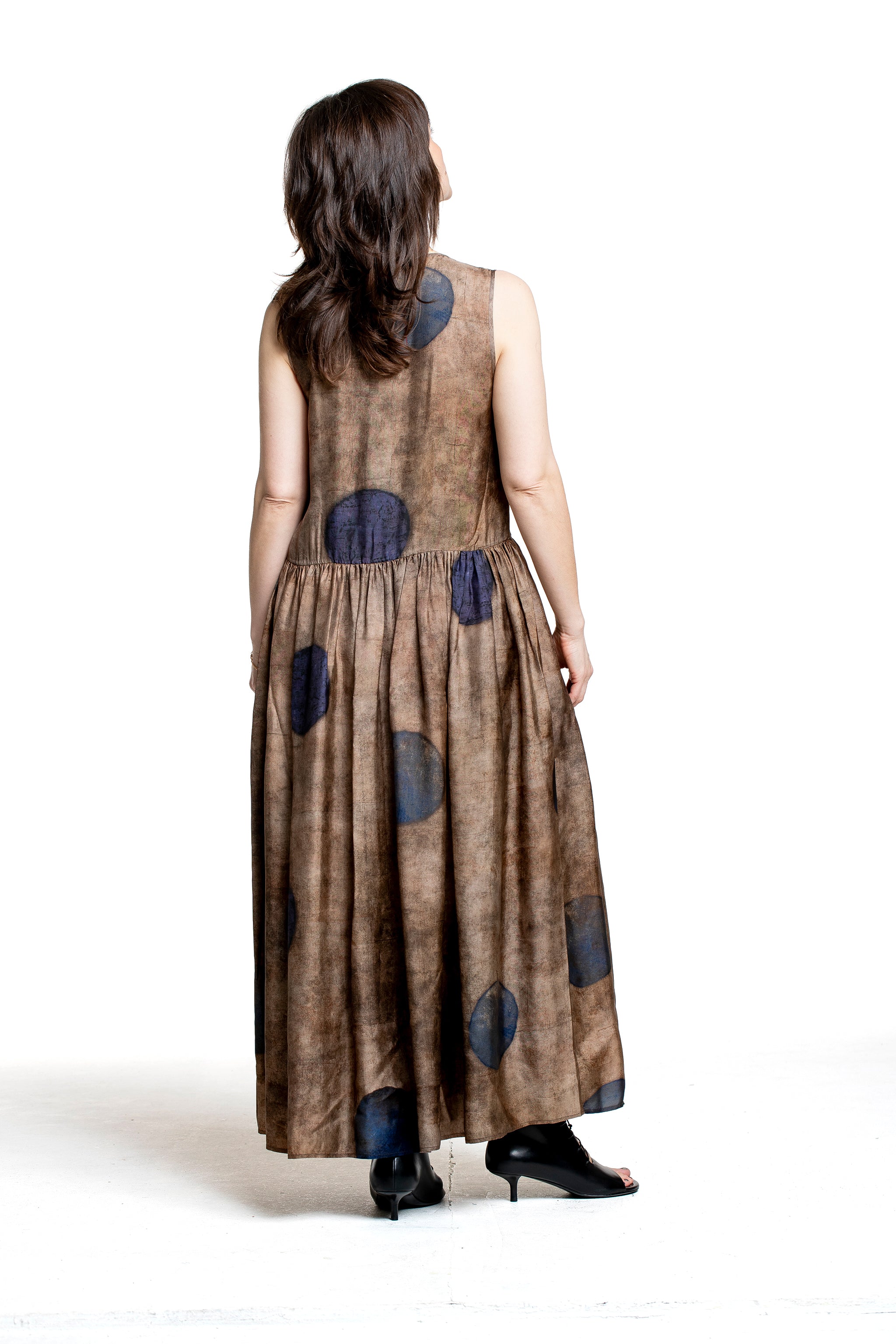 Uma Wang Ardal Dress beige blau Rückenansicht