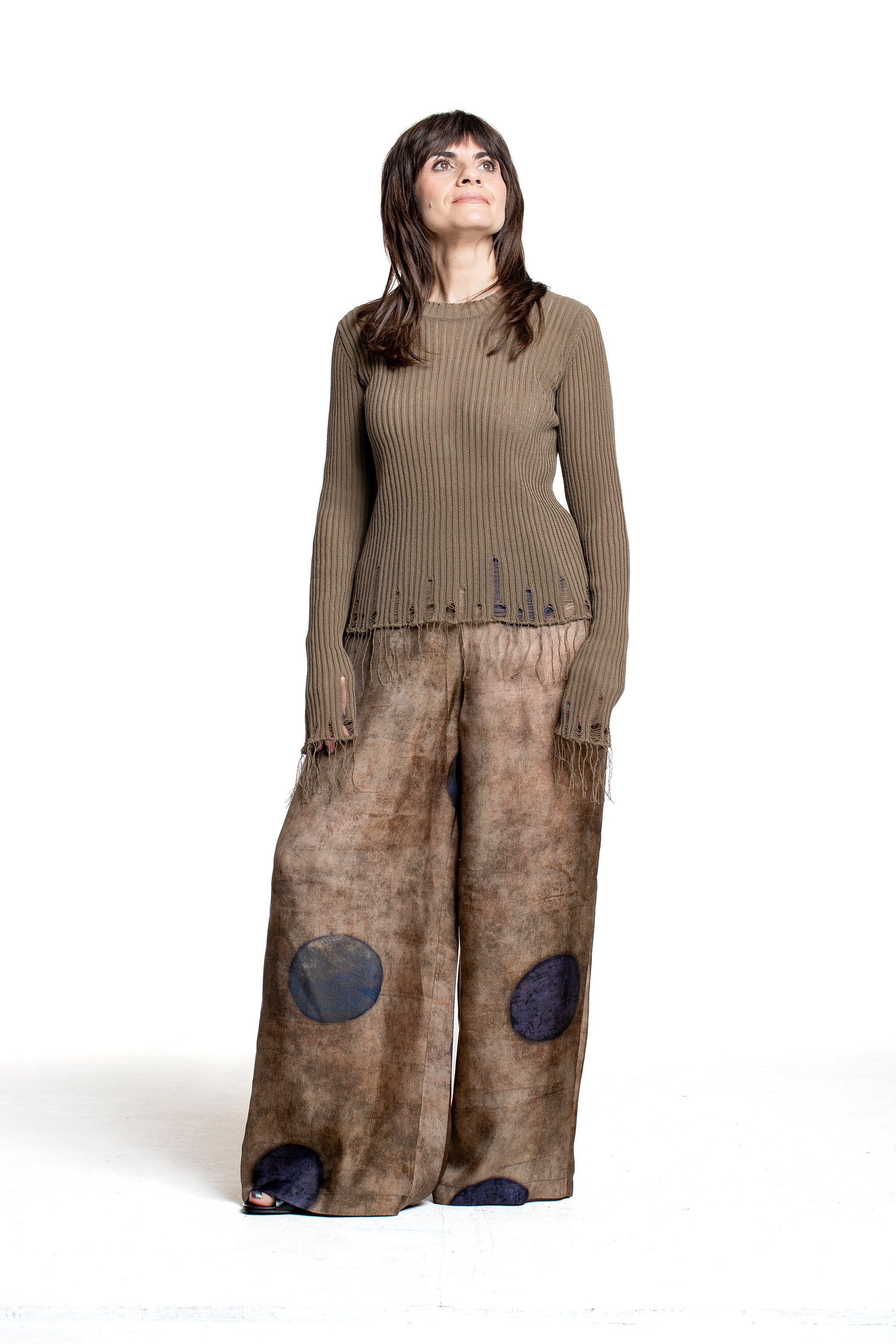 Uma Wang Pansy Pants Brown Blue mit weitem Bein - Look