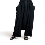 Yohji Yamamoto Damen Sarouelhose mit großen Taschen schwarz Vorderansicht