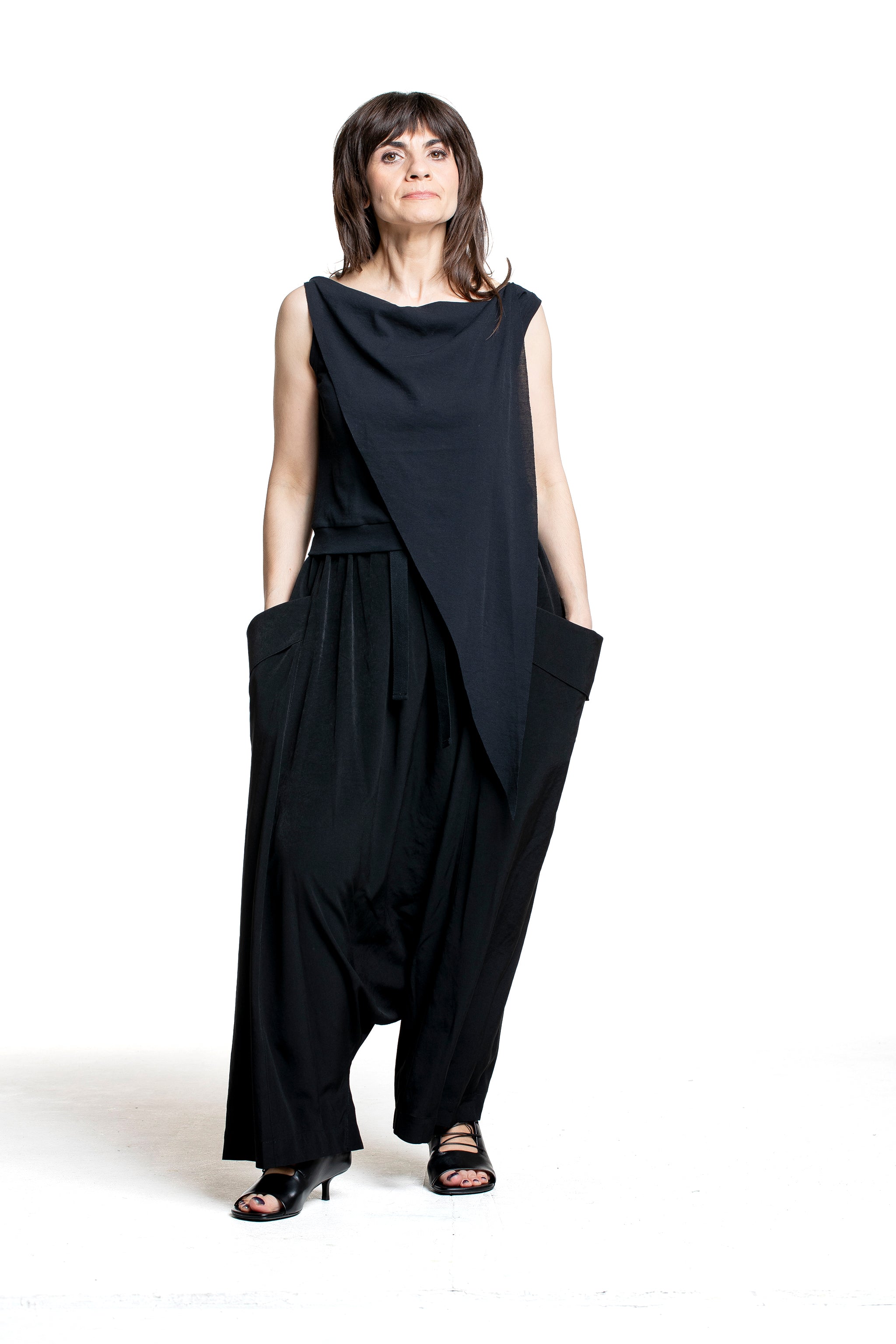 Y's Yohji Yamamoto Damen drapiertes Trägertop schwarz Vorderansicht