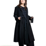 Yohji Yamamoto Damen Wickelmantel mit Gürtel schwarz Vorderansicht