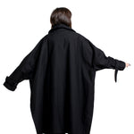 Yohji Yamamoto Damen Oversize Mantel schwarz Rückansicht