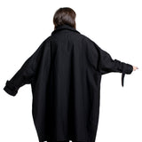 Yohji Yamamoto Damen Oversize Mantel schwarz Rückansicht