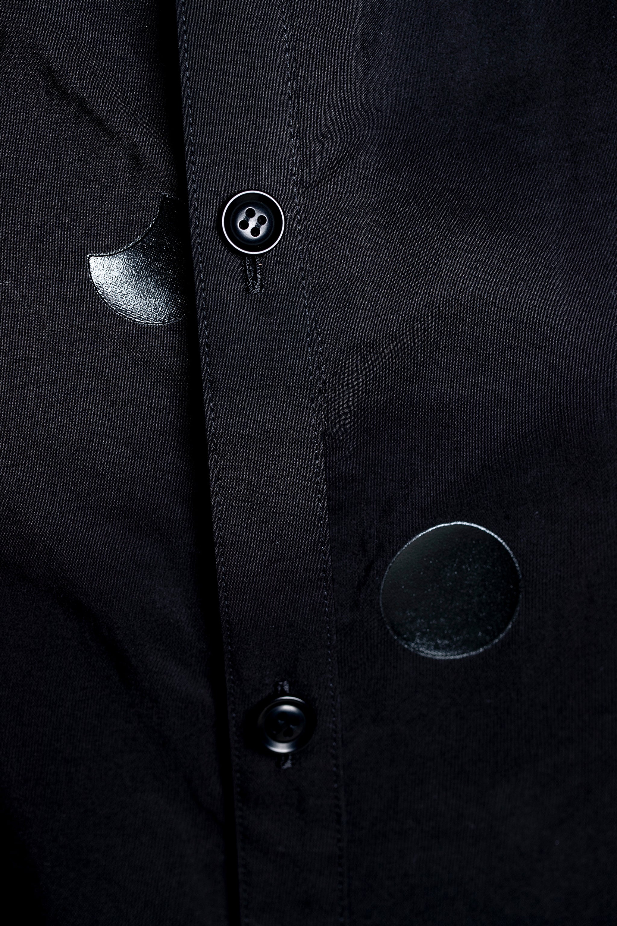 Y’s Yohji Yamamoto Damen Bluse mit Punktprint schwarz Detail
