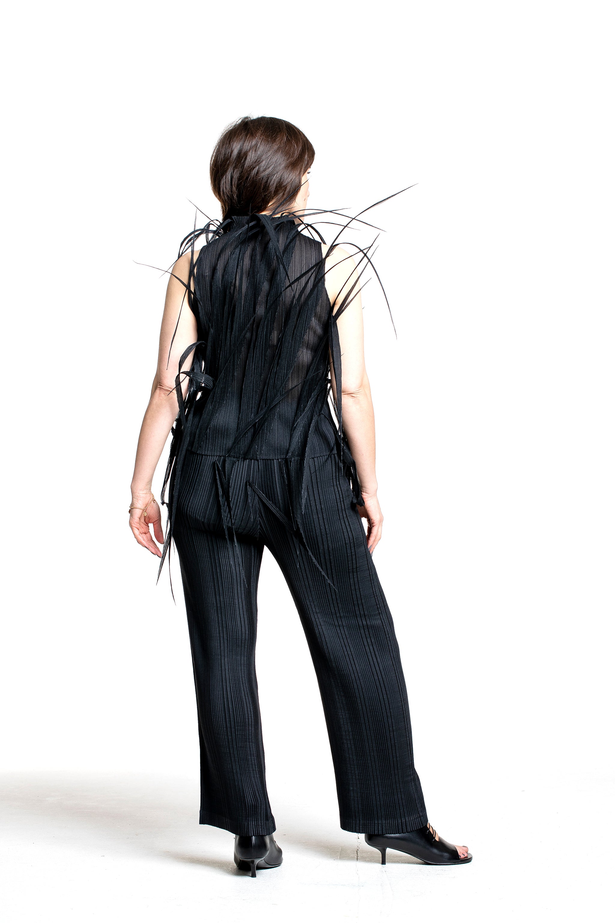 Issey Miyake Damen Avantgarde Top URBAN JUNGLE schwarz Rückansicht