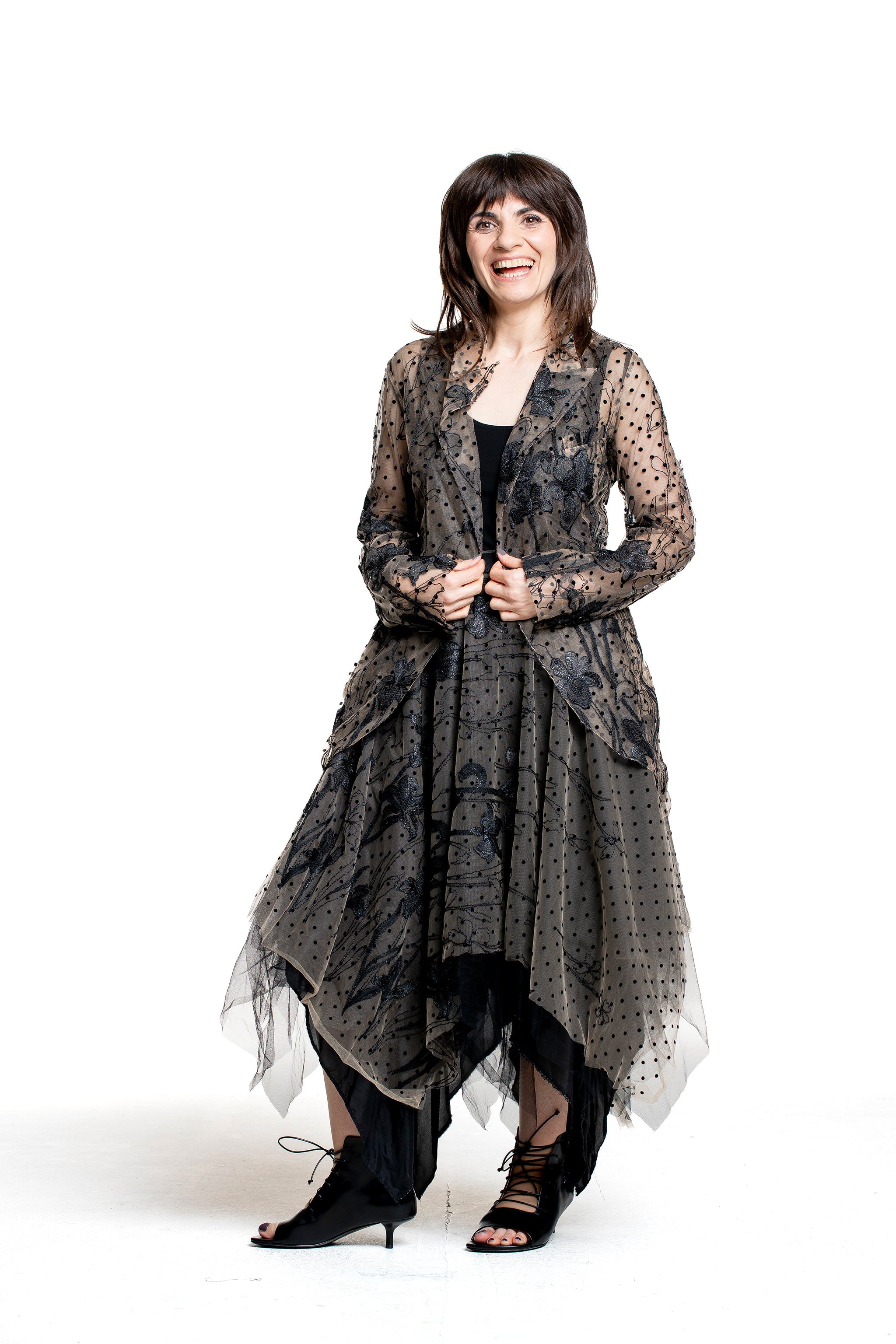 Marc Le Bihan Damen Couture-Jacke aus Tüllspitze schwarz-nude – Vorderansicht