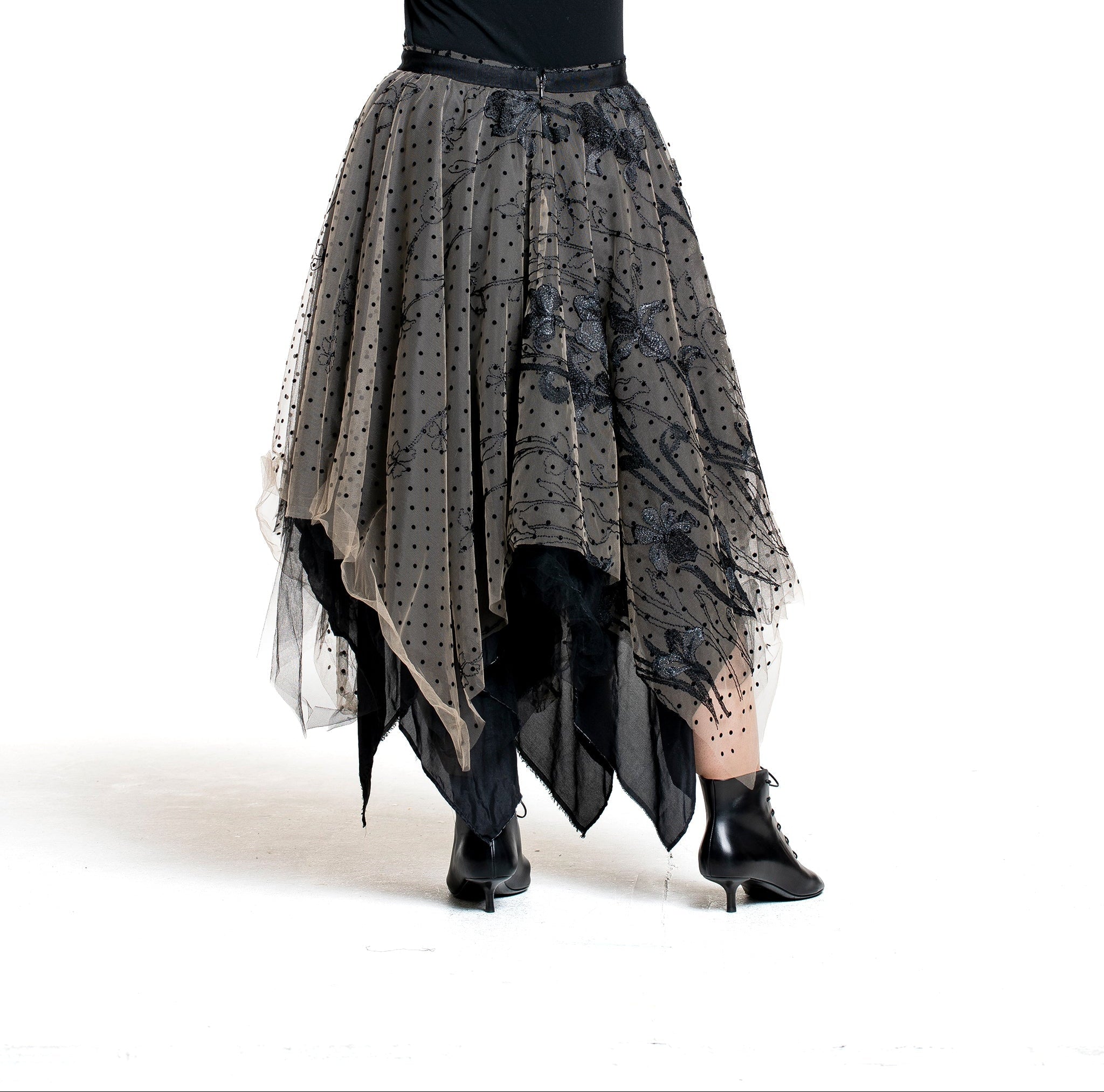 Marc Le Bihan Damen Couture-Rock aus Tüllspitze schwarz-nude – Rückansicht